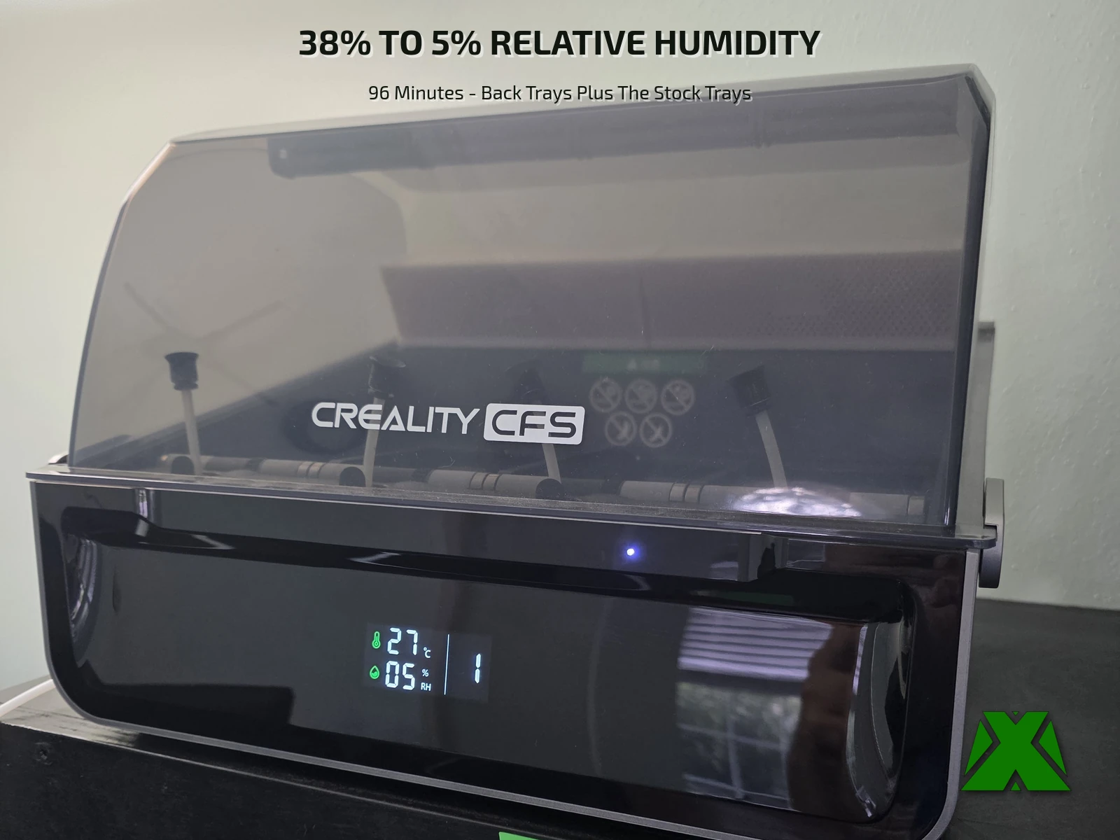 The CFS front display reading a low relative humidity after the trays were fitted