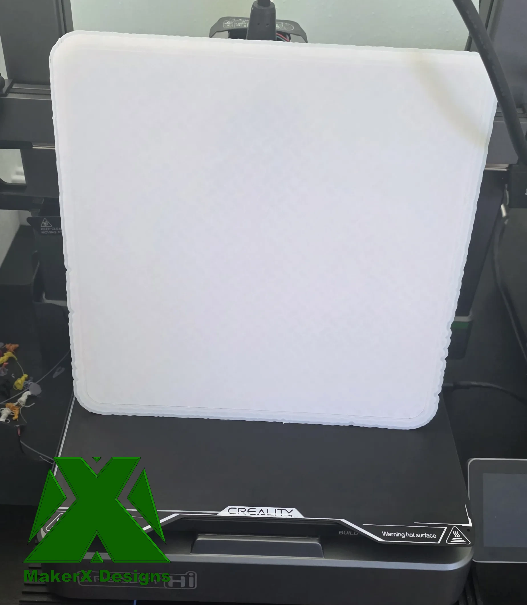 Puzzle tray removed from build plate