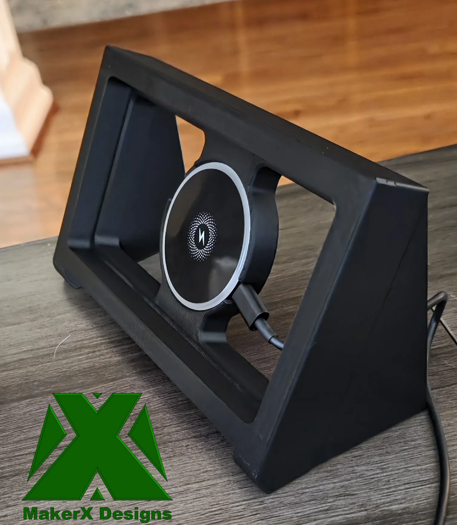 S25 Ultra charging stand side view